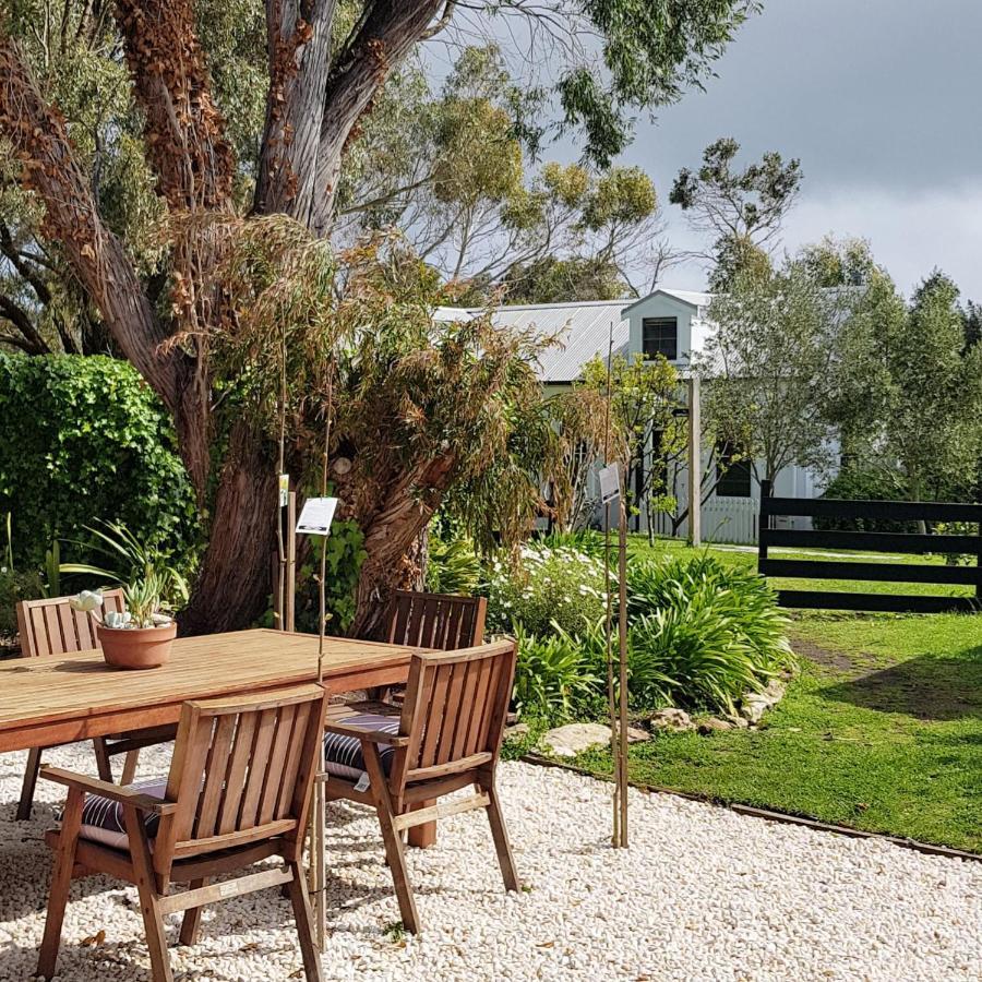 Clonmara Country House And Cottages Порт-Фейри Экстерьер фото